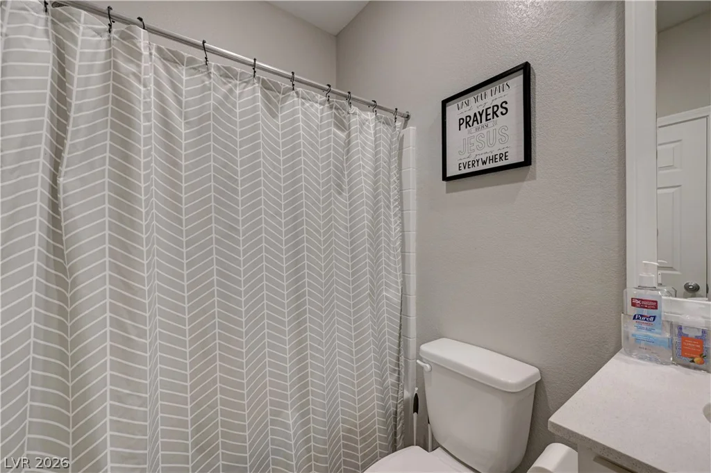 2422 Bellinzona, Henderson, NV 89044