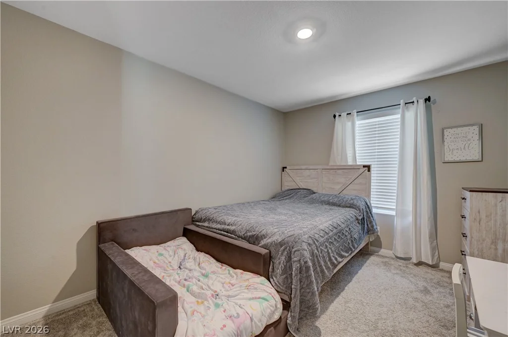2422 Bellinzona, Henderson, NV 89044