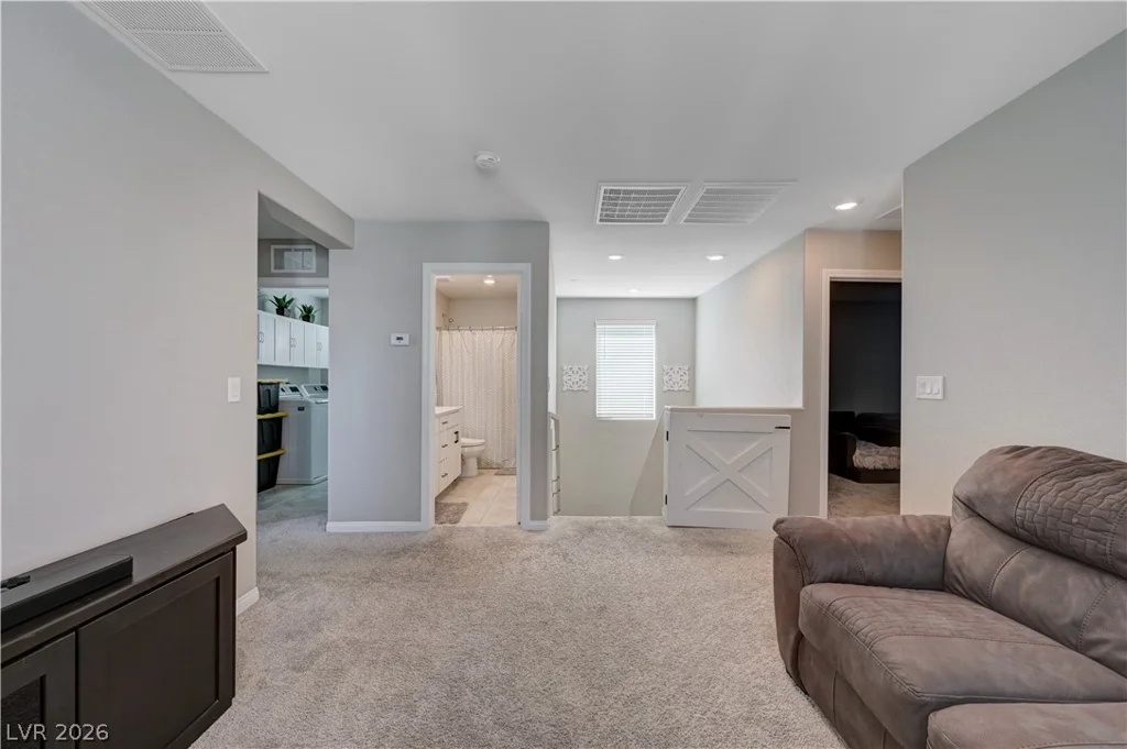 2422 Bellinzona, Henderson, NV 89044