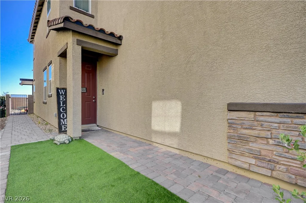 2422 Bellinzona, Henderson, NV 89044