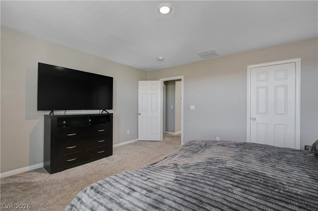 2422 Bellinzona, Henderson, NV 89044