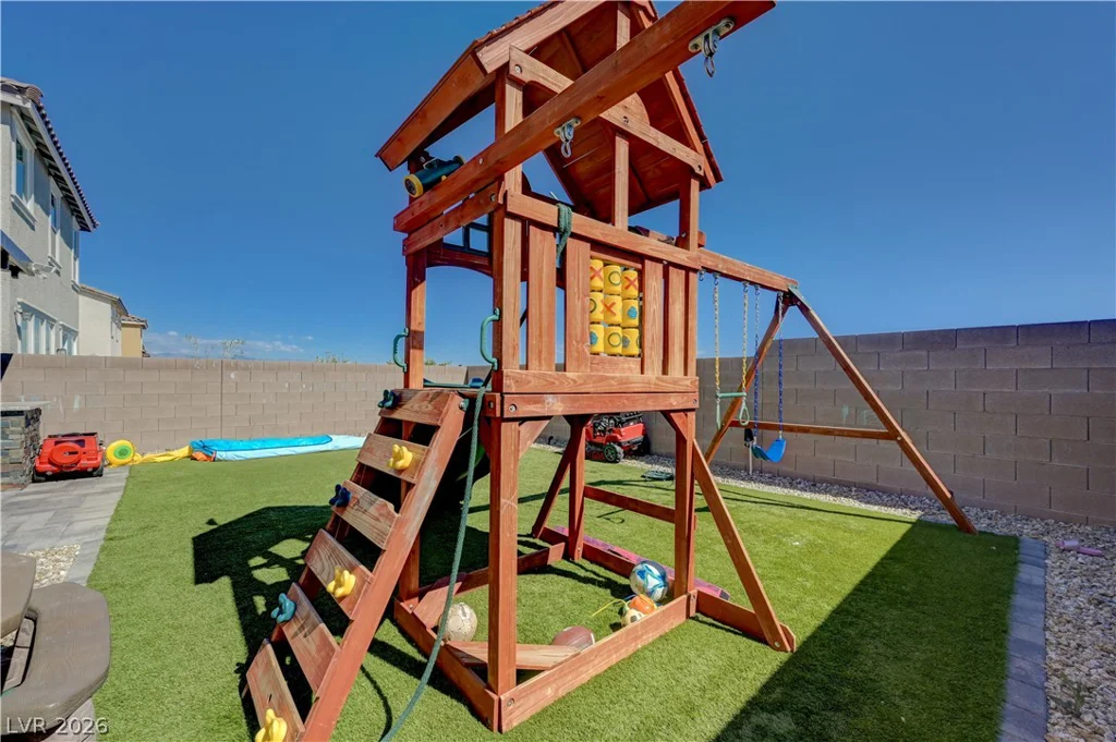2422 Bellinzona, Henderson, NV 89044