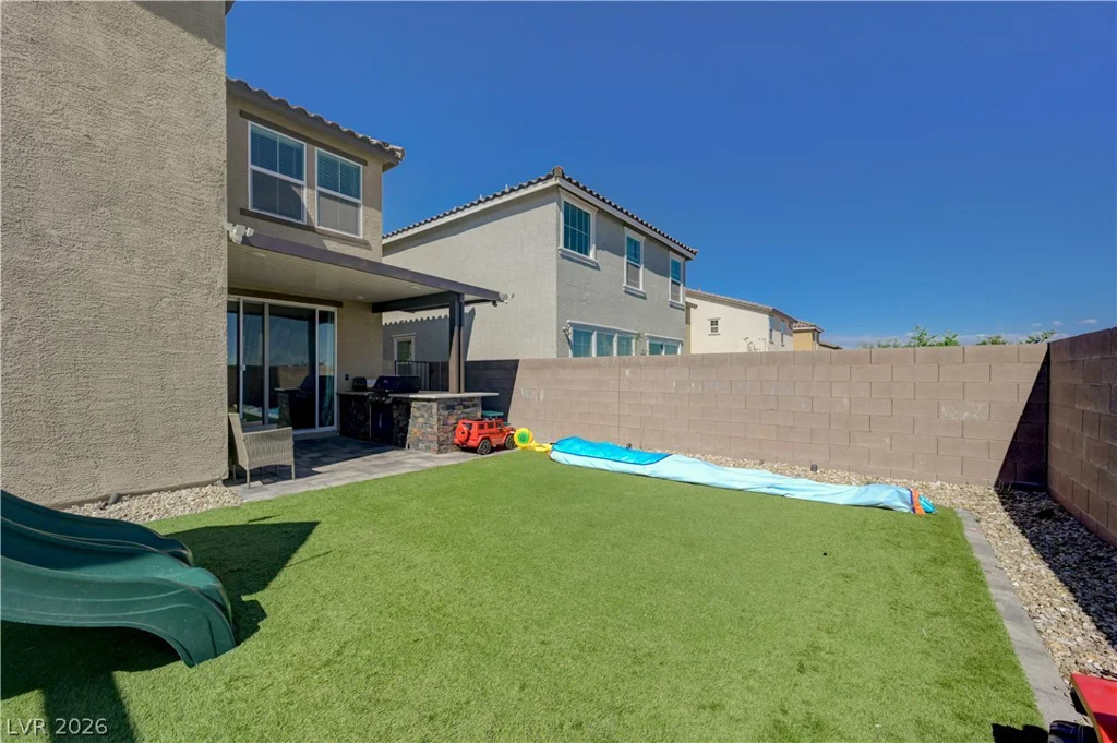 2422 Bellinzona, Henderson, NV 89044