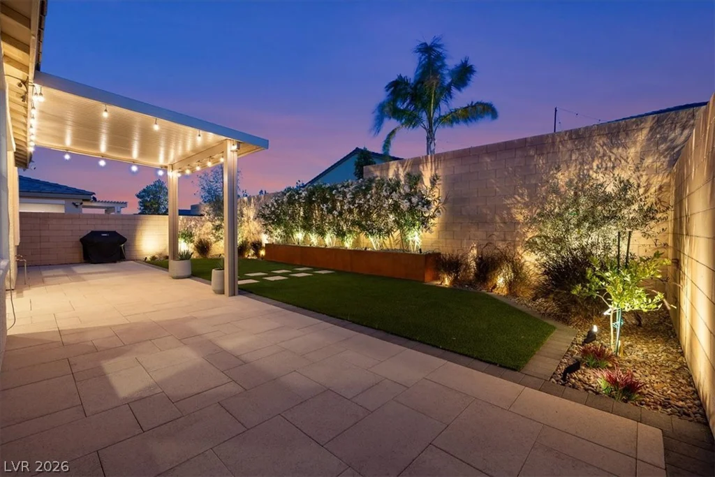 9987 Yetti Stroll, Las Vegas, NV 89166