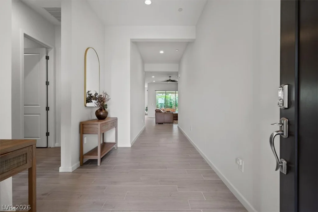 9987 Yetti Stroll, Las Vegas, NV 89166