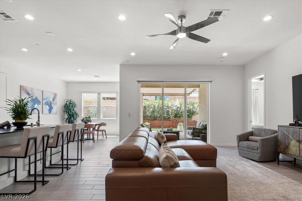 9987 Yetti Stroll, Las Vegas, NV 89166