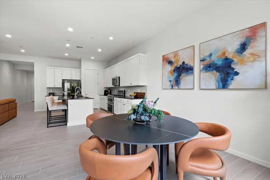 9987 Yetti Stroll, Las Vegas, NV 89166
