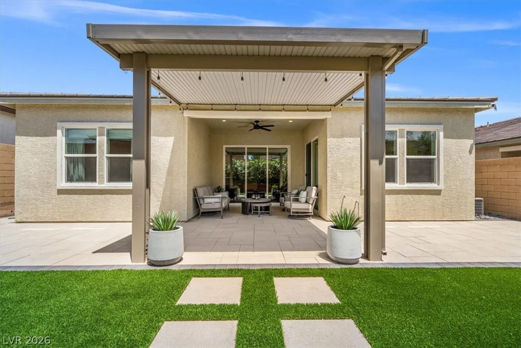 9987 Yetti Stroll, Las Vegas, NV 89166