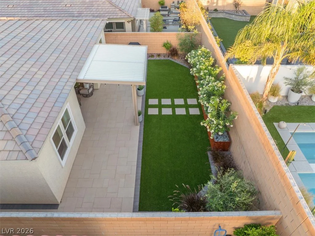 9987 Yetti Stroll, Las Vegas, NV 89166