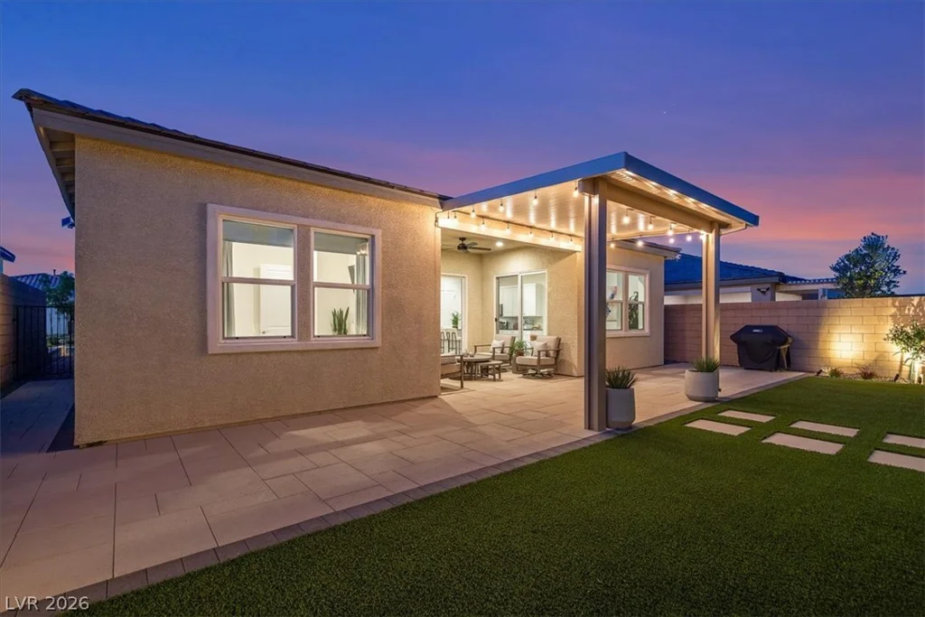 9987 Yetti Stroll, Las Vegas, NV 89166