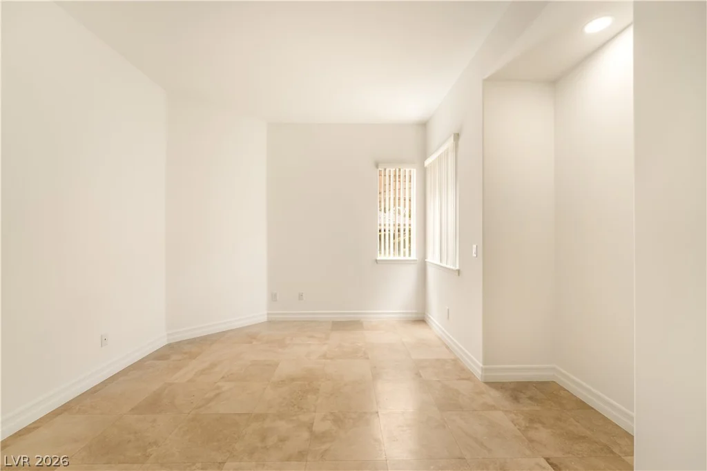 1009 Granger Farm, Las Vegas, NV 89145