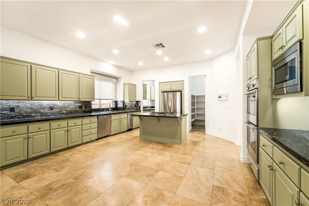 1009 Granger Farm, Las Vegas, NV 89145