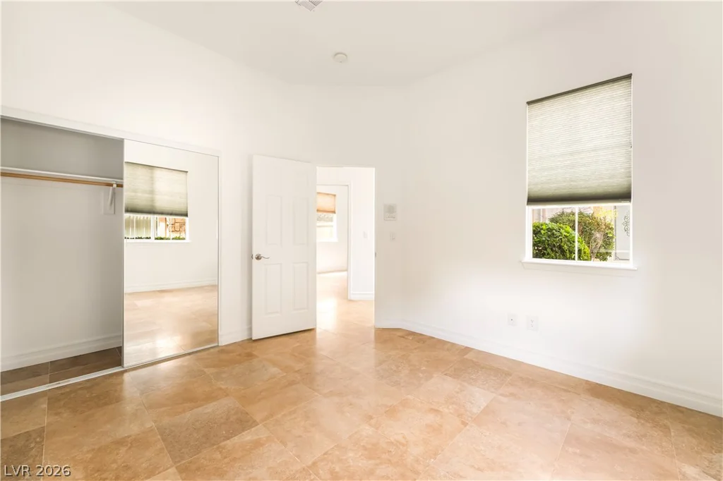 1009 Granger Farm, Las Vegas, NV 89145