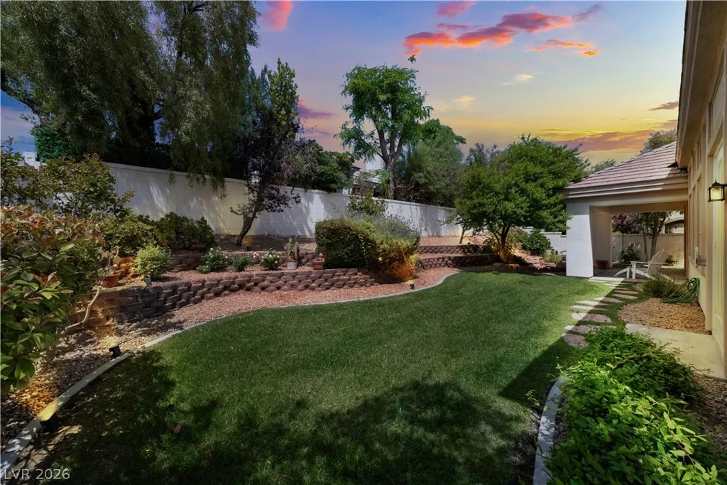 1009 Granger Farm, Las Vegas, NV 89145