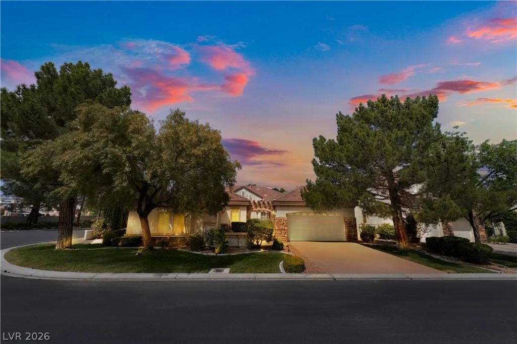 1009 Granger Farm, Las Vegas, NV 89145