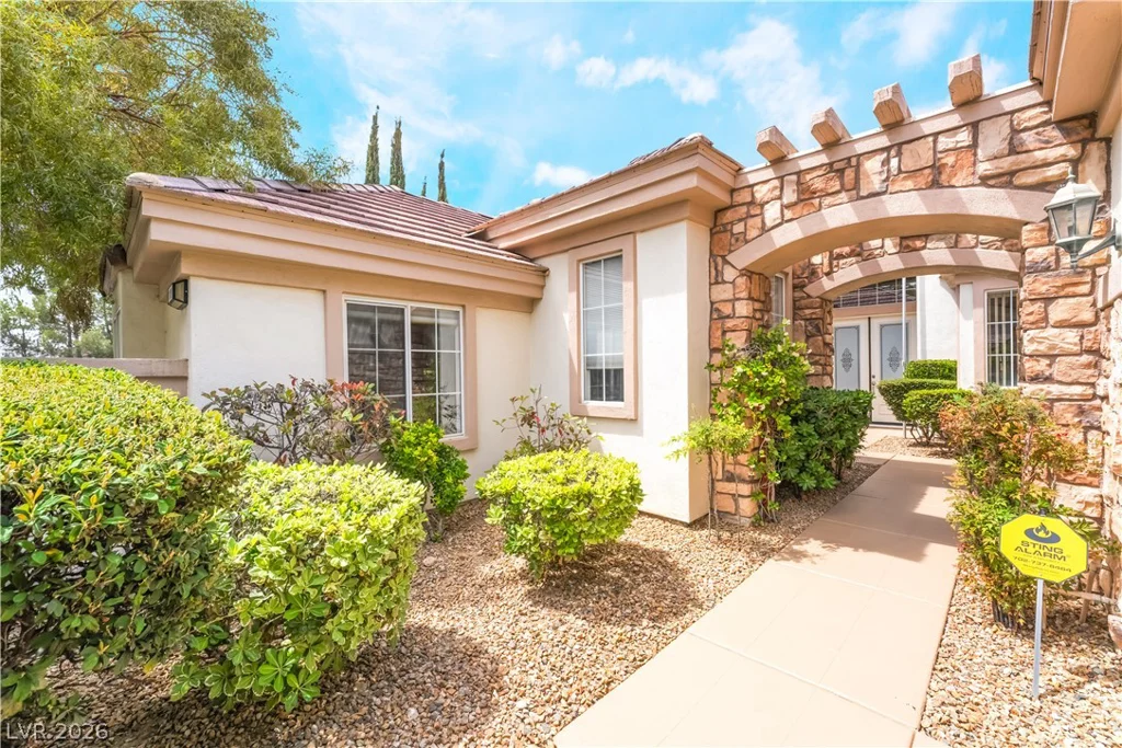 1009 Granger Farm, Las Vegas, NV 89145