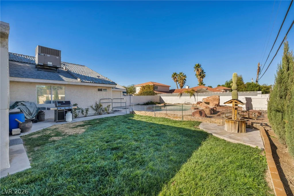 8736 Procyon, Las Vegas, NV 89139