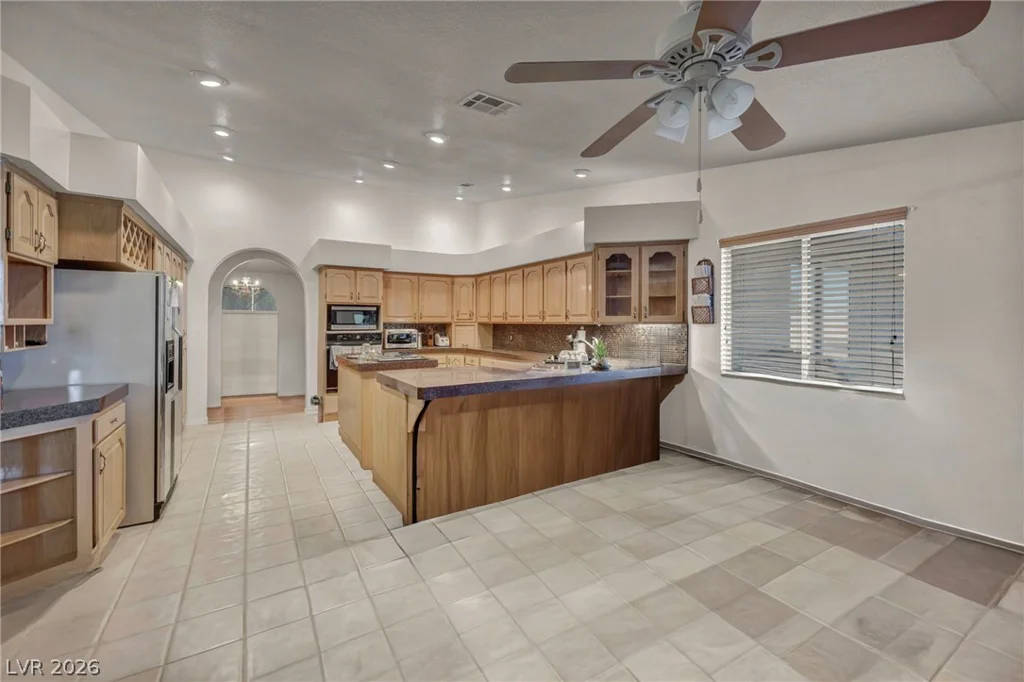 8736 Procyon, Las Vegas, NV 89139
