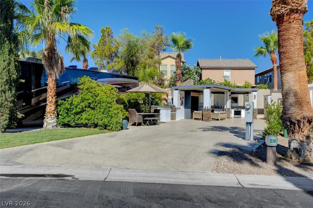 8175 Arville, Las Vegas, NV 89139