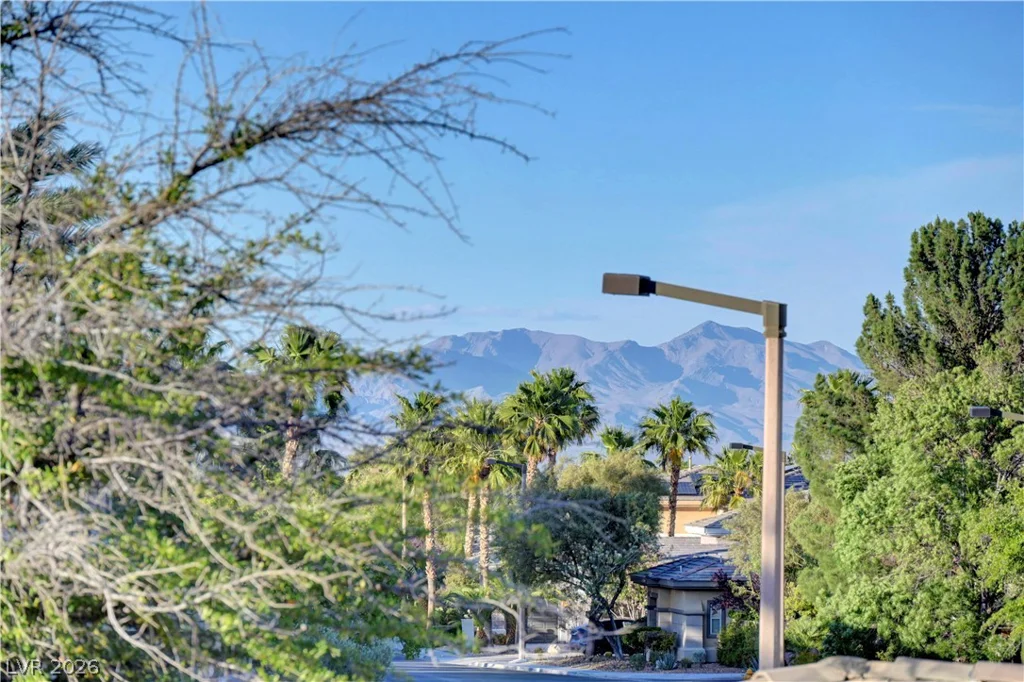 444 Pinnacle Heights, Las Vegas, NV 89144
