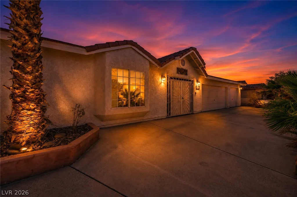 1020 Hollyhock, Henderson, NV 89011