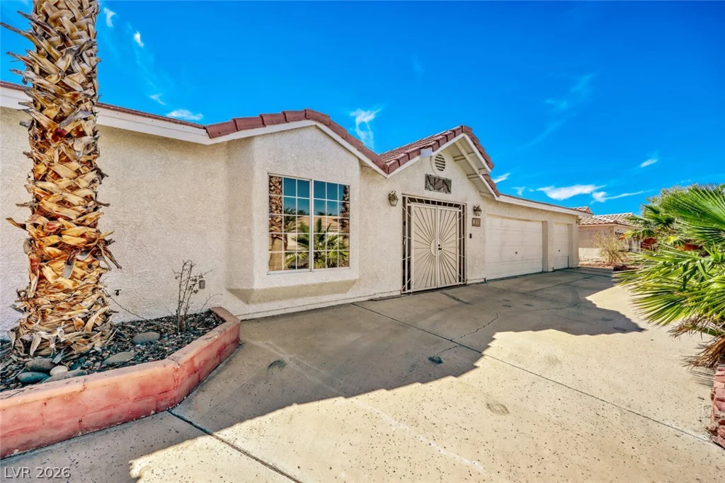 1020 Hollyhock, Henderson, NV 89011