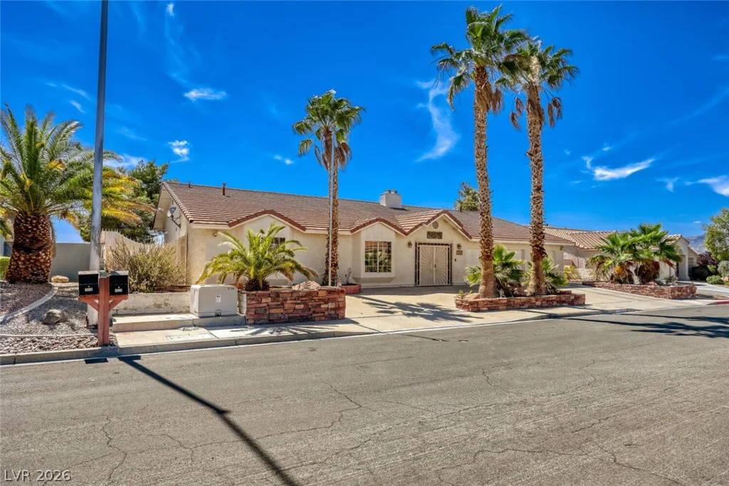 1020 Hollyhock, Henderson, NV 89011