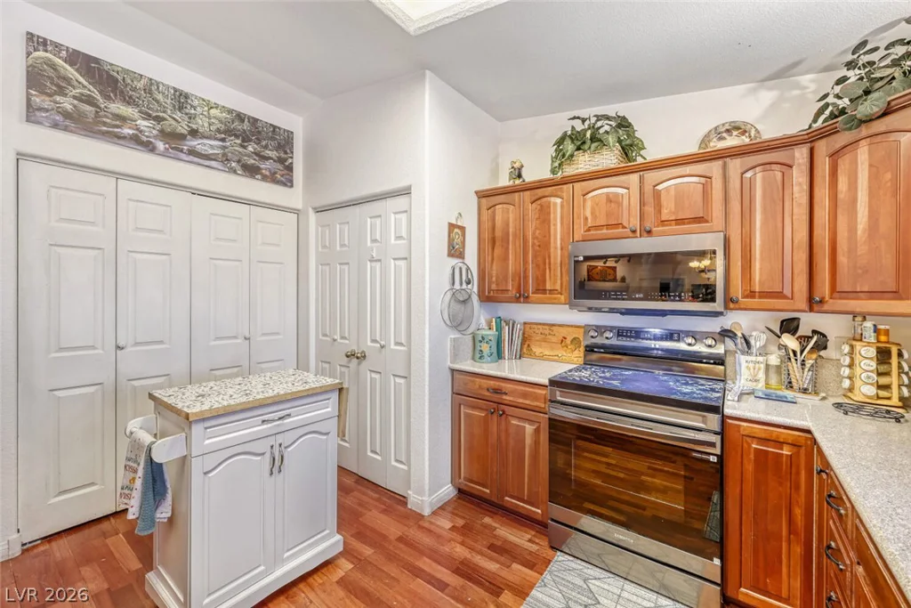 1020 Hollyhock, Henderson, NV 89011