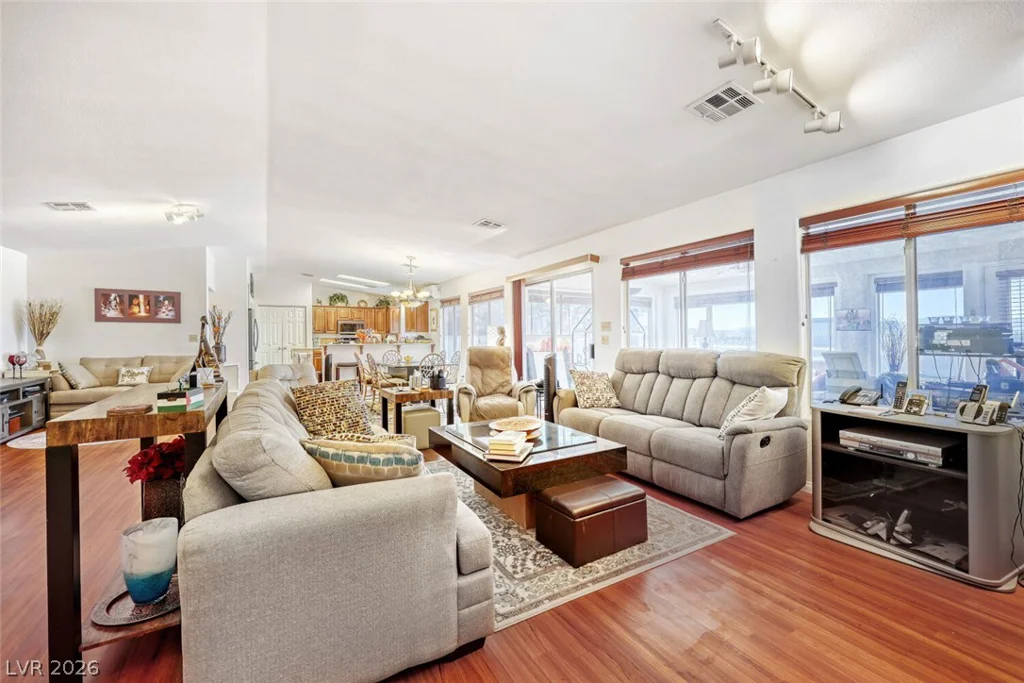 1020 Hollyhock, Henderson, NV 89011