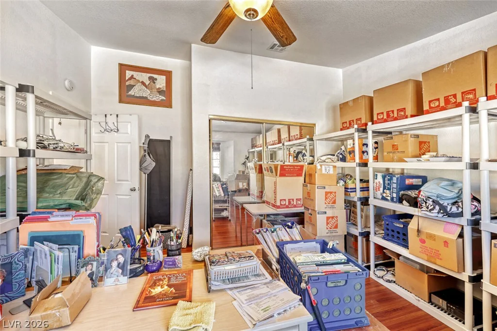 1020 Hollyhock, Henderson, NV 89011