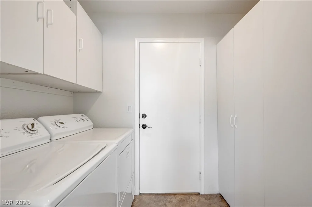 4319 Holleys Hill, Las Vegas, NV 89129