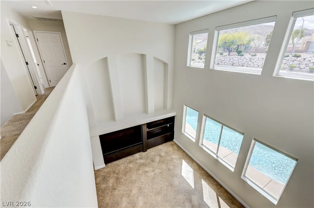 4319 Holleys Hill, Las Vegas, NV 89129