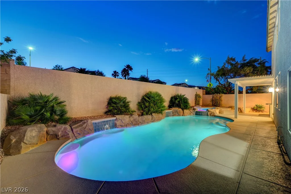 4319 Holleys Hill, Las Vegas, NV 89129