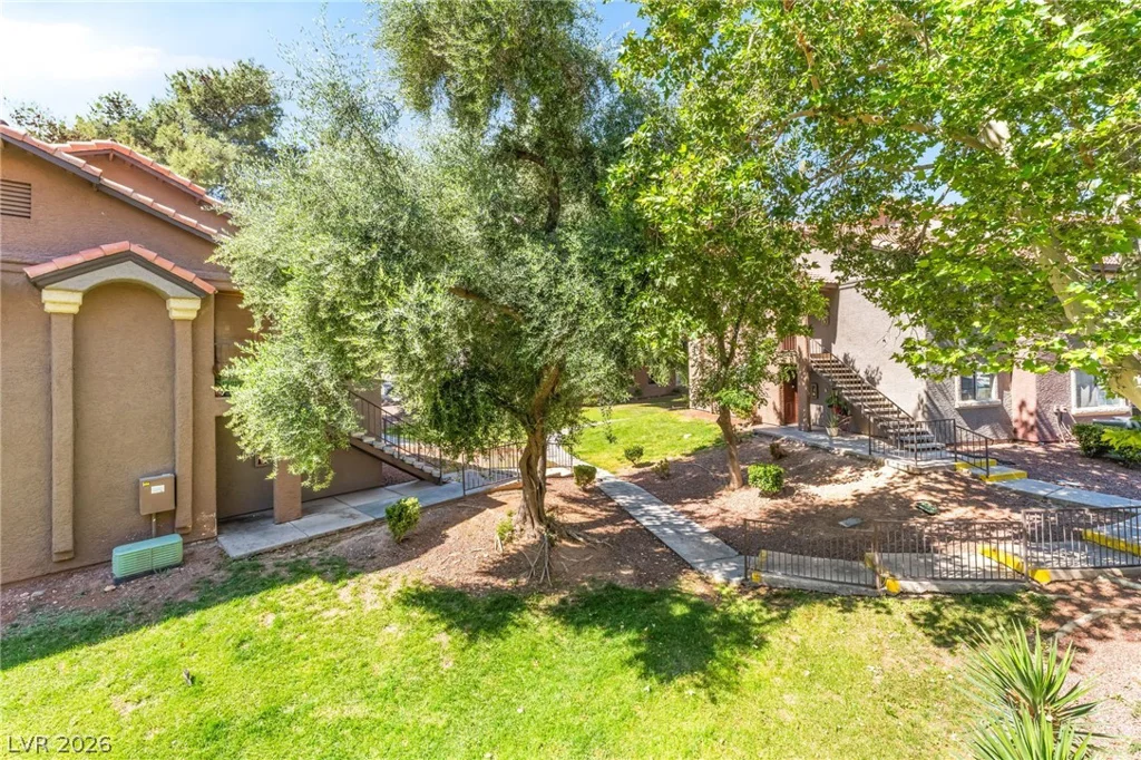 2750 Durango, Las Vegas, NV 89117