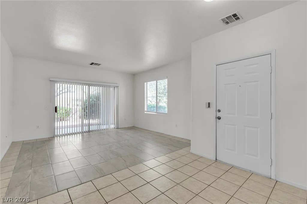 812 Peachy Canyon, Las Vegas, NV 89144