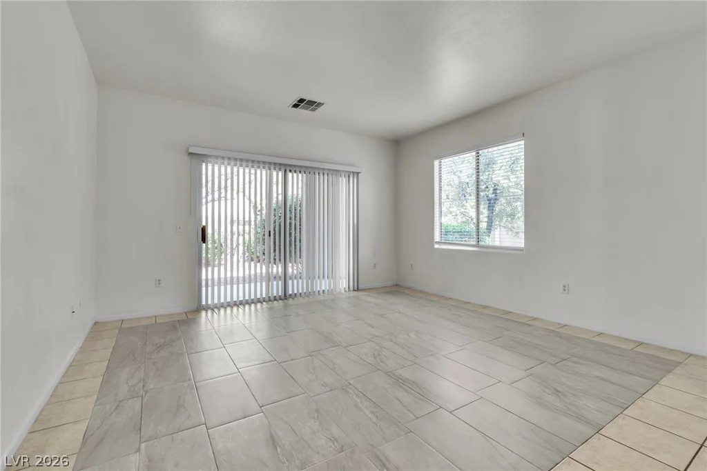 812 Peachy Canyon, Las Vegas, NV 89144
