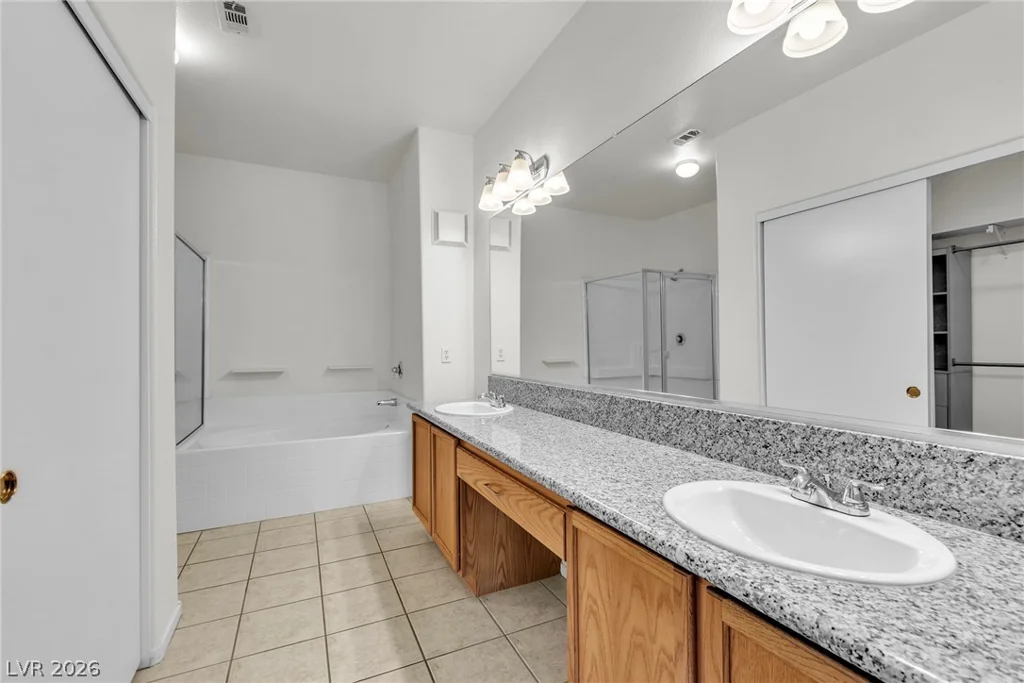 812 Peachy Canyon, Las Vegas, NV 89144