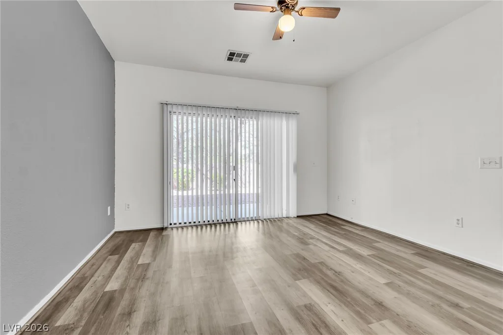 812 Peachy Canyon, Las Vegas, NV 89144