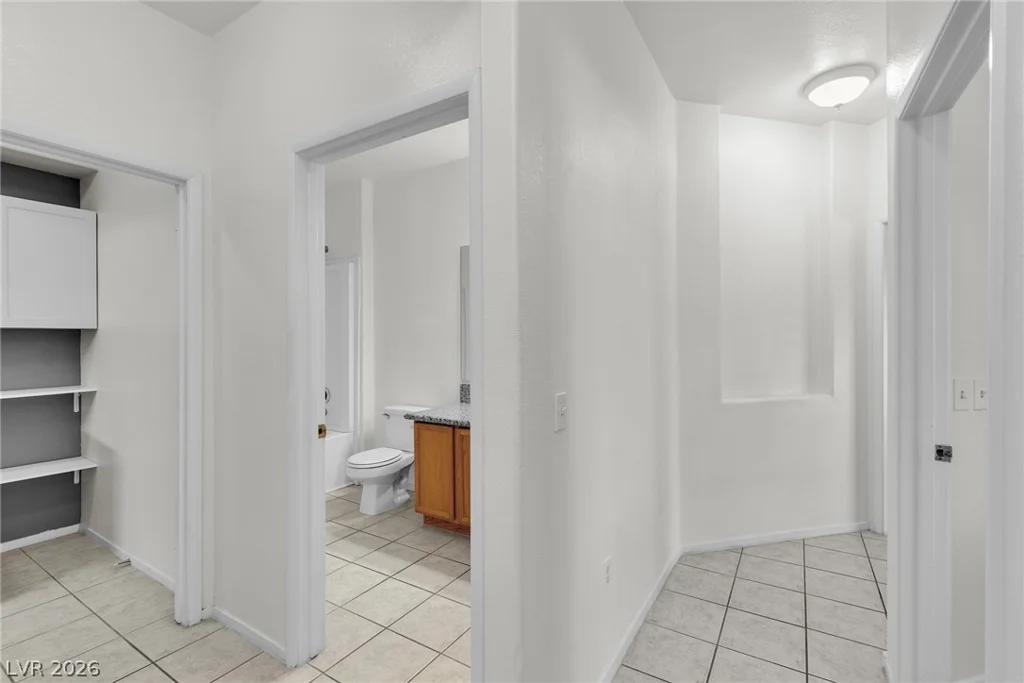 812 Peachy Canyon, Las Vegas, NV 89144