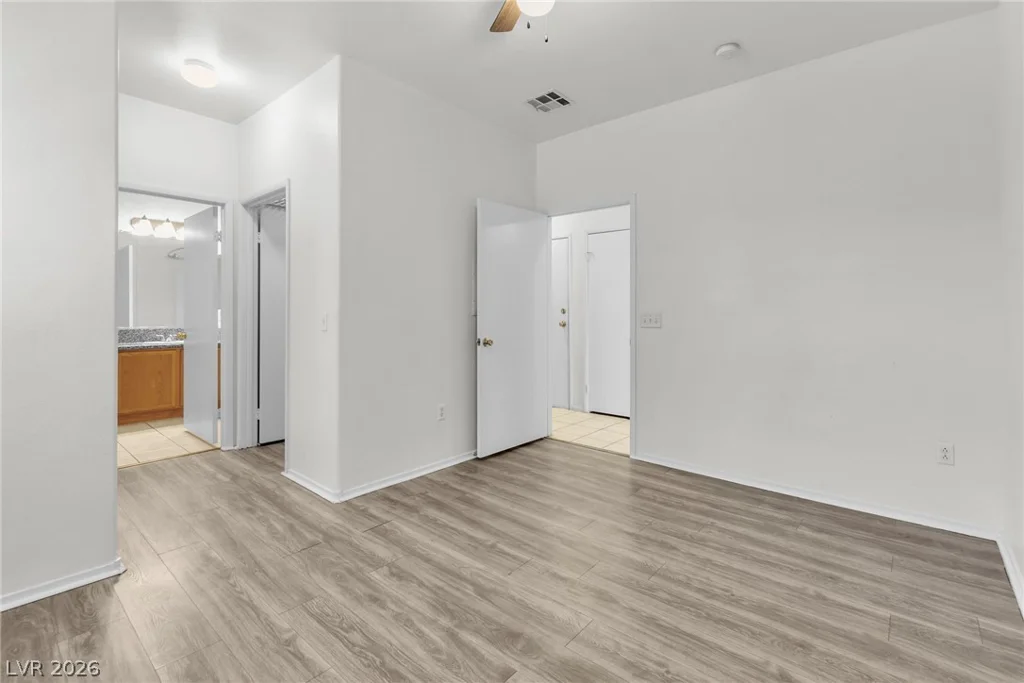 812 Peachy Canyon, Las Vegas, NV 89144