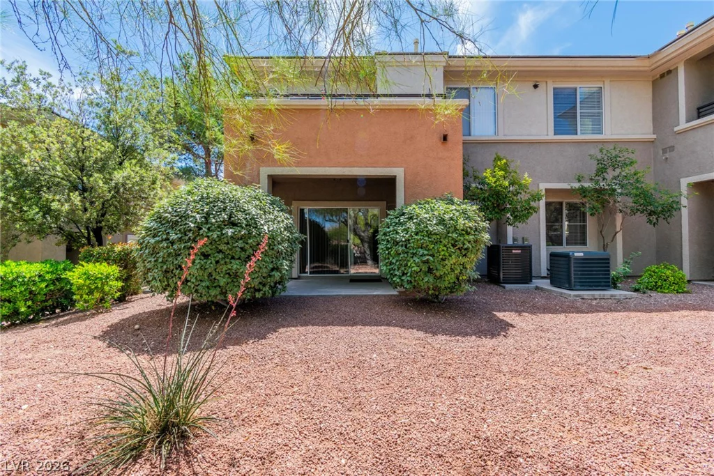 812 Peachy Canyon, Las Vegas, NV 89144