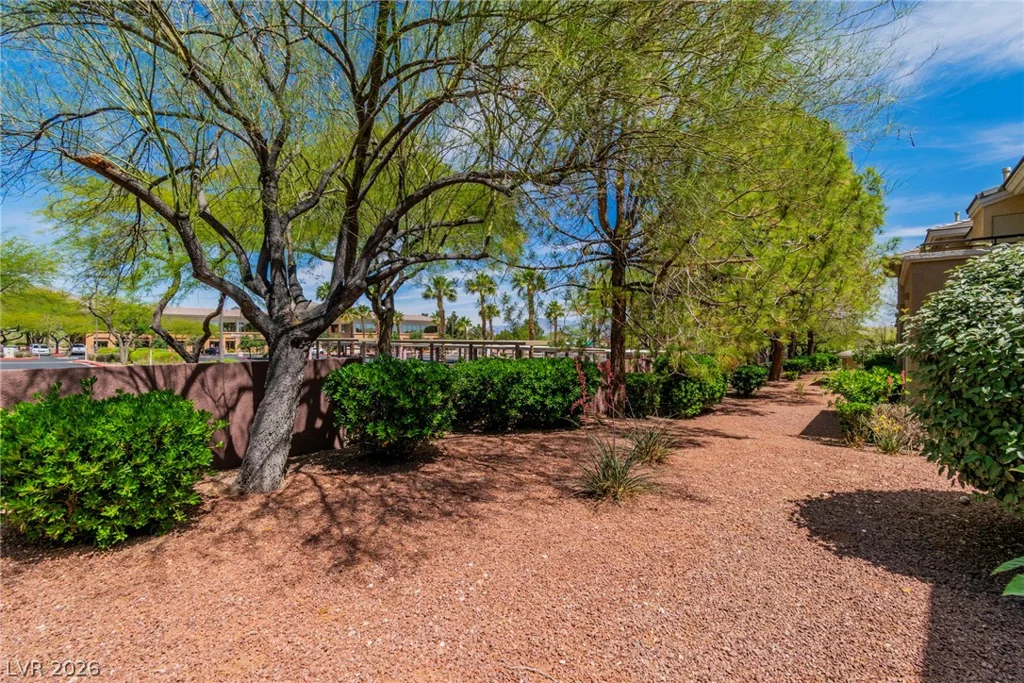 812 Peachy Canyon, Las Vegas, NV 89144