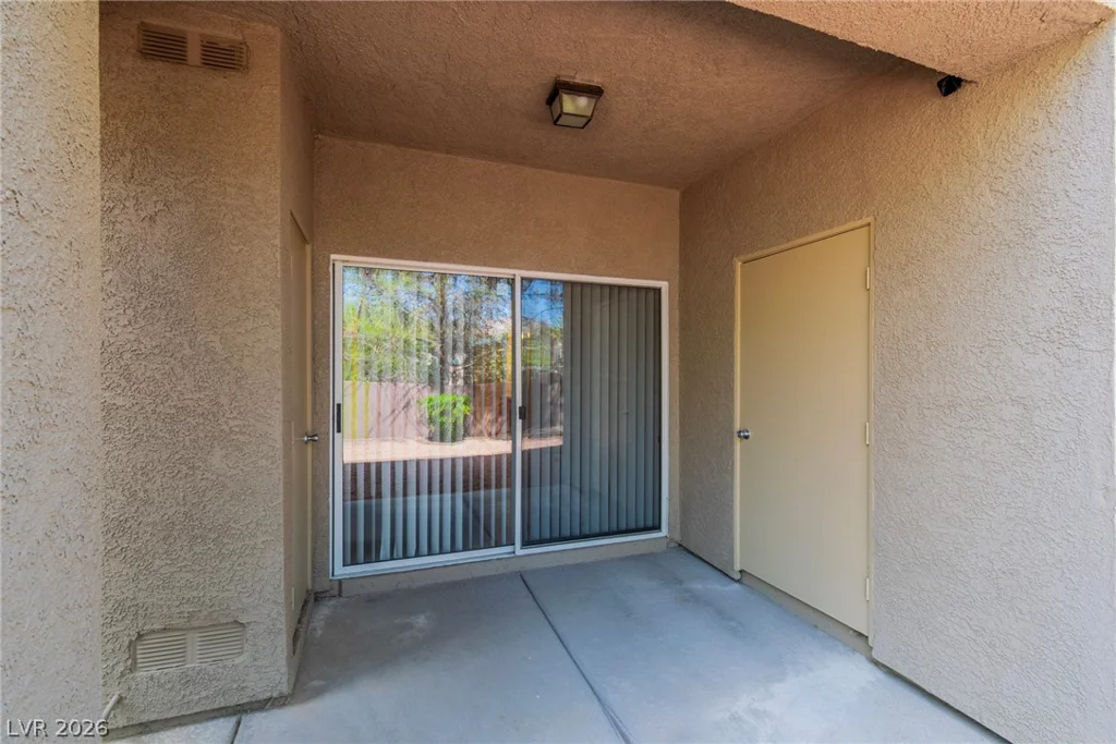 812 Peachy Canyon, Las Vegas, NV 89144