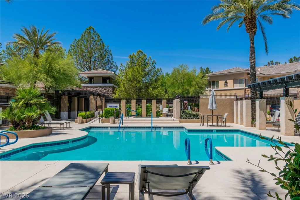 812 Peachy Canyon, Las Vegas, NV 89144