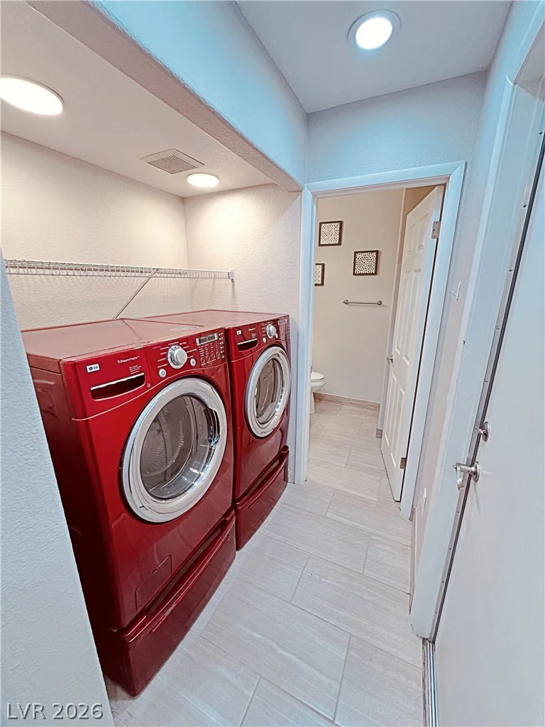 4052 Cape Sand, Las Vegas, NV 89108
