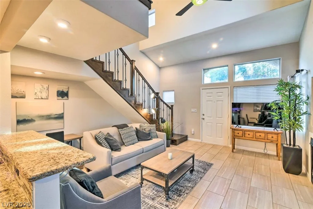 4052 Cape Sand, Las Vegas, NV 89108