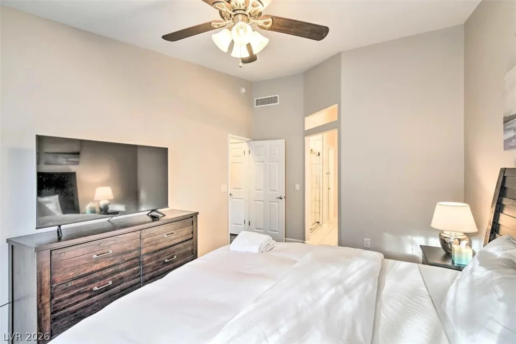 4052 Cape Sand, Las Vegas, NV 89108