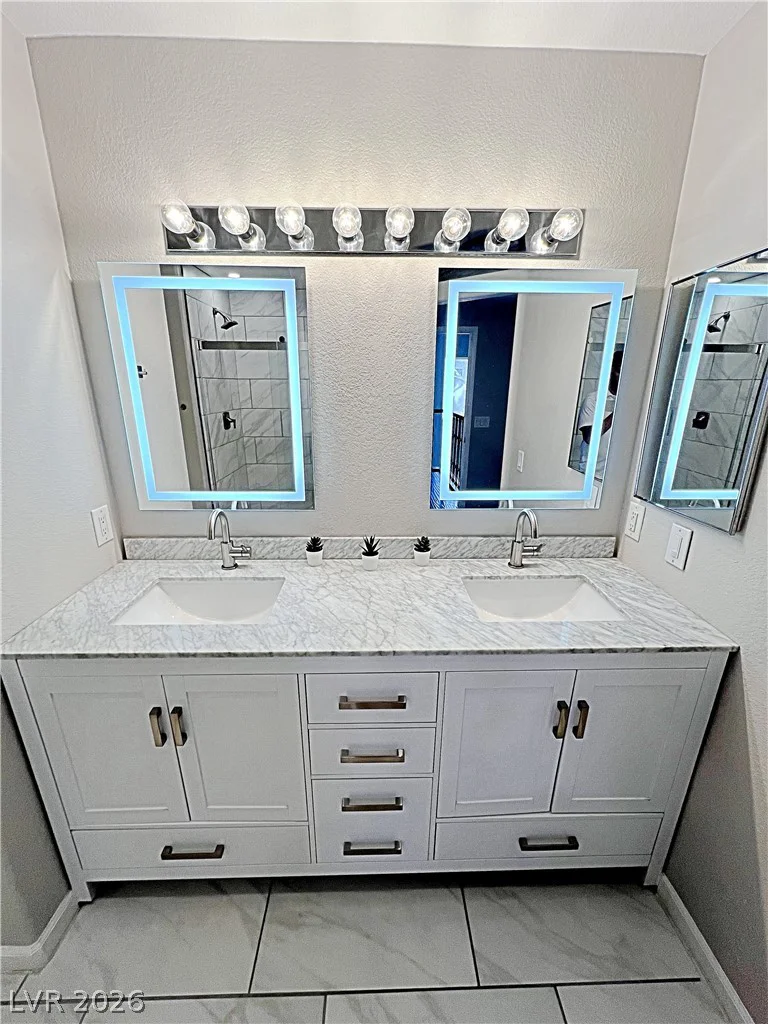 4052 Cape Sand, Las Vegas, NV 89108