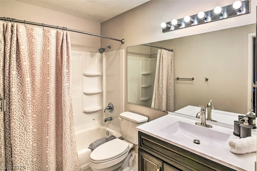 4052 Cape Sand, Las Vegas, NV 89108