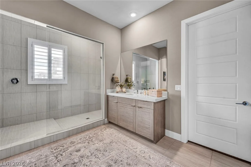 9145 Las Manaitas, Las Vegas, NV 89144